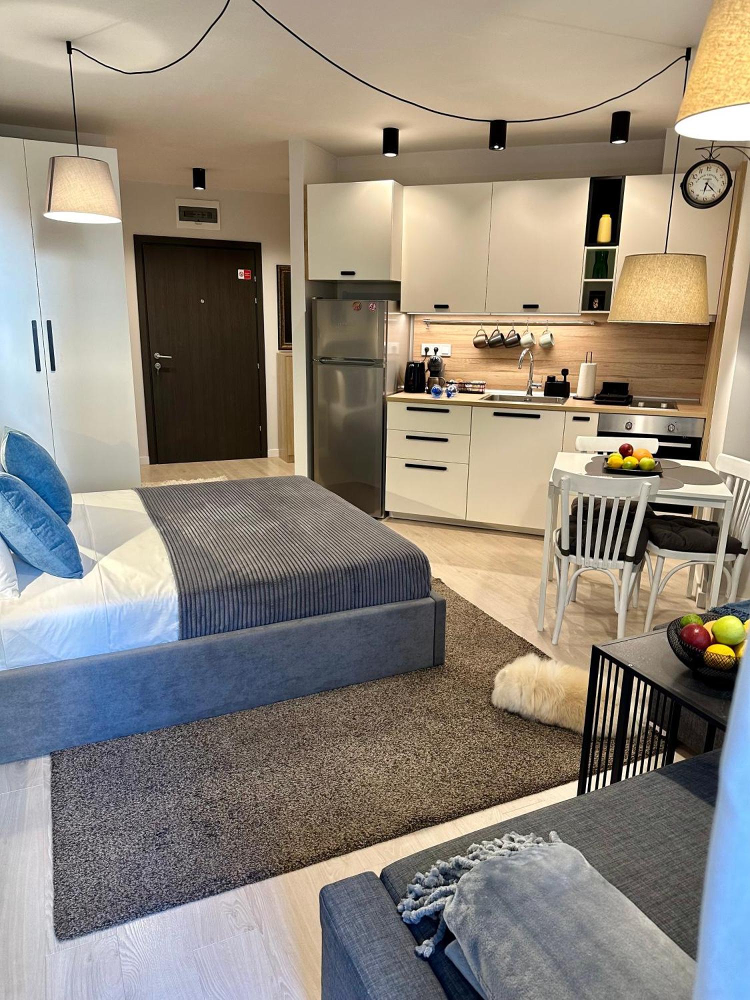 Serenity Studio 布尔加斯 外观 照片