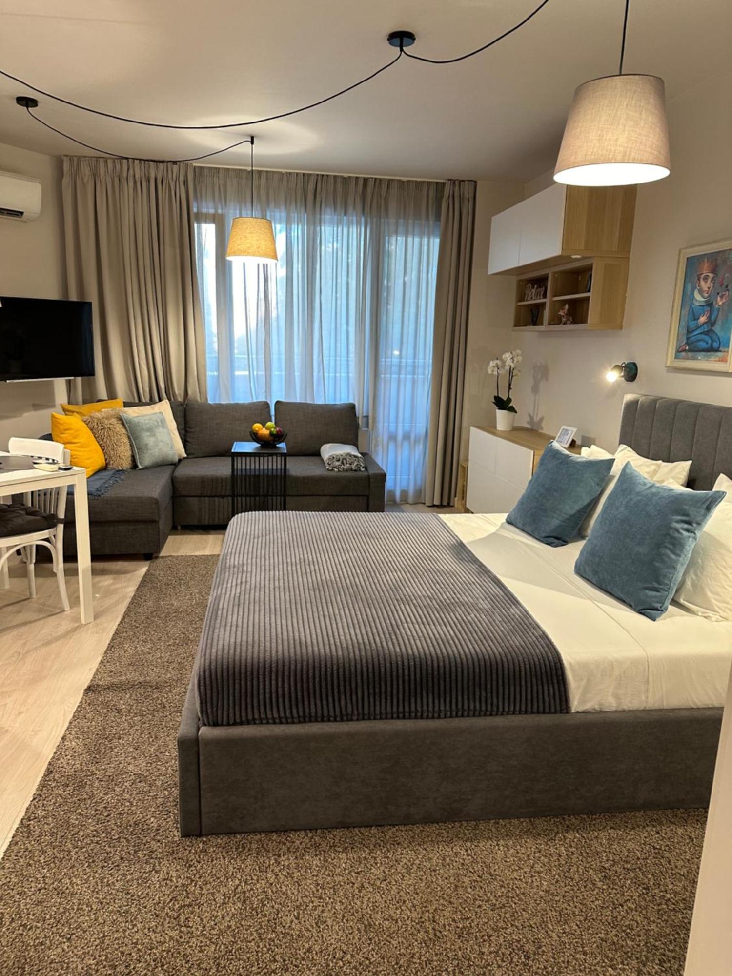 Serenity Studio 布尔加斯 外观 照片
