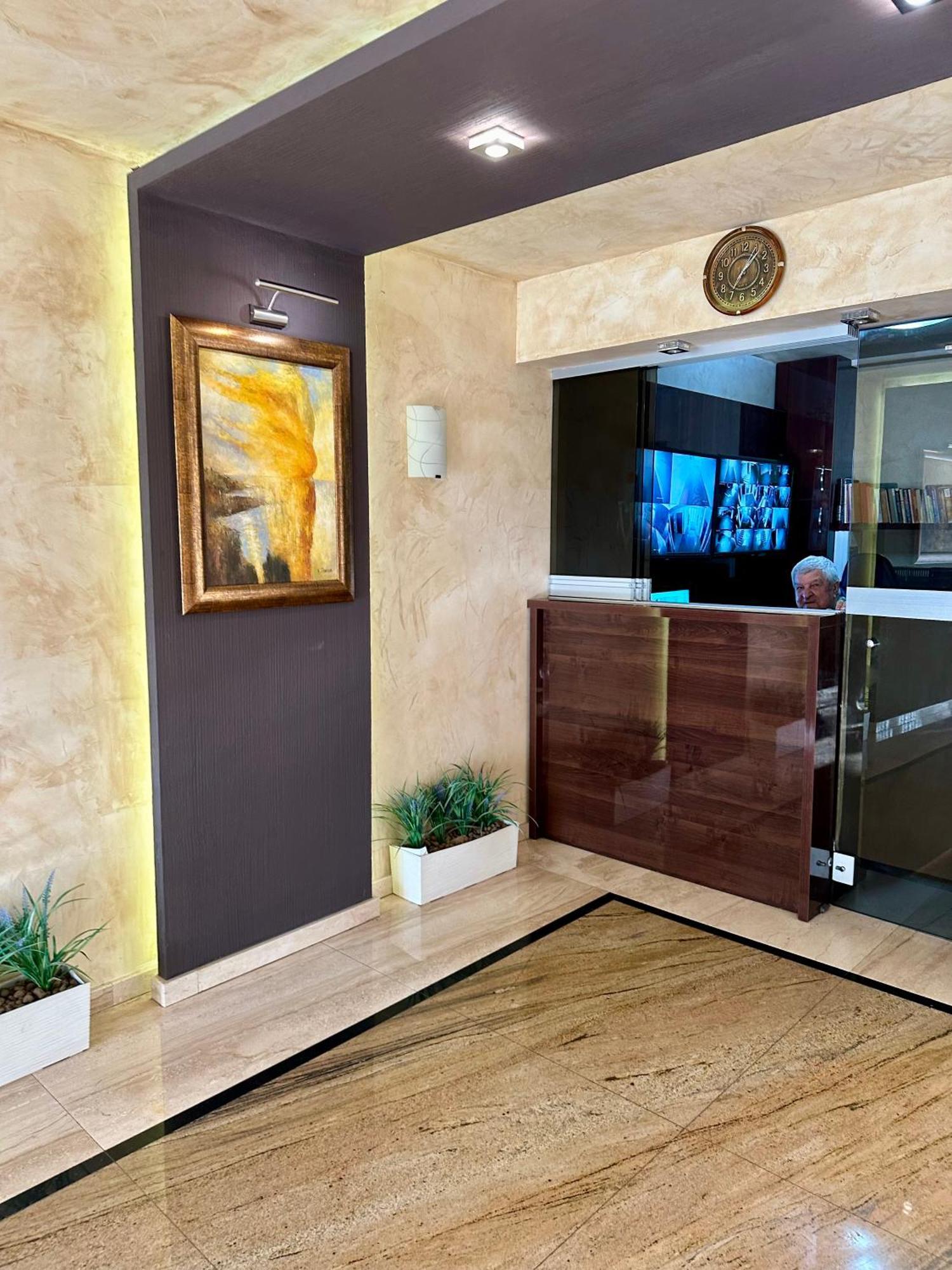 Serenity Studio 布尔加斯 外观 照片